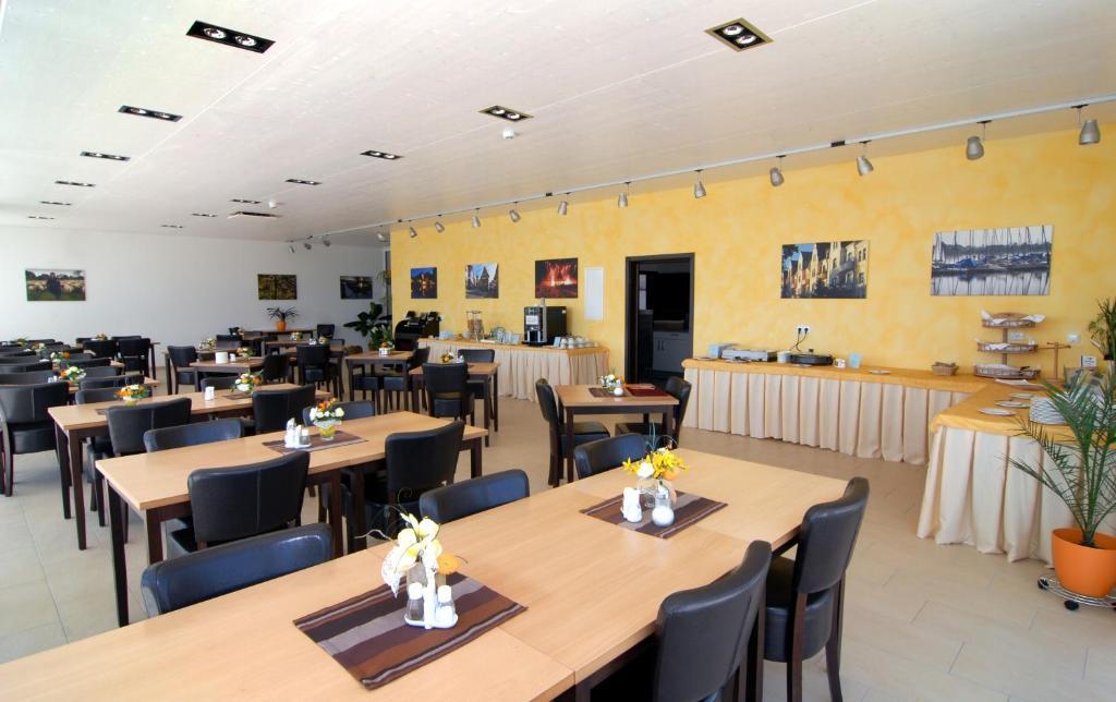 Hotel Frankenhoehe Aurach Eksteriør billede